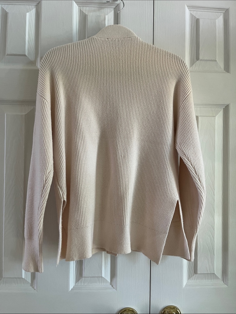 TRUTH by Republic Cream Ribbed Button Cardigan with Front Pockets Size Small - Picture 2 of 8